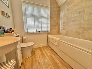 Photo 10- click for photo gallery